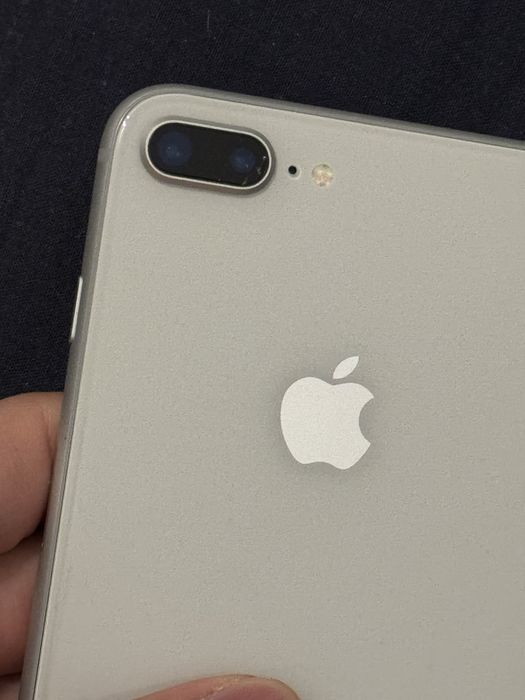Iphone 8 Plus 64Gb