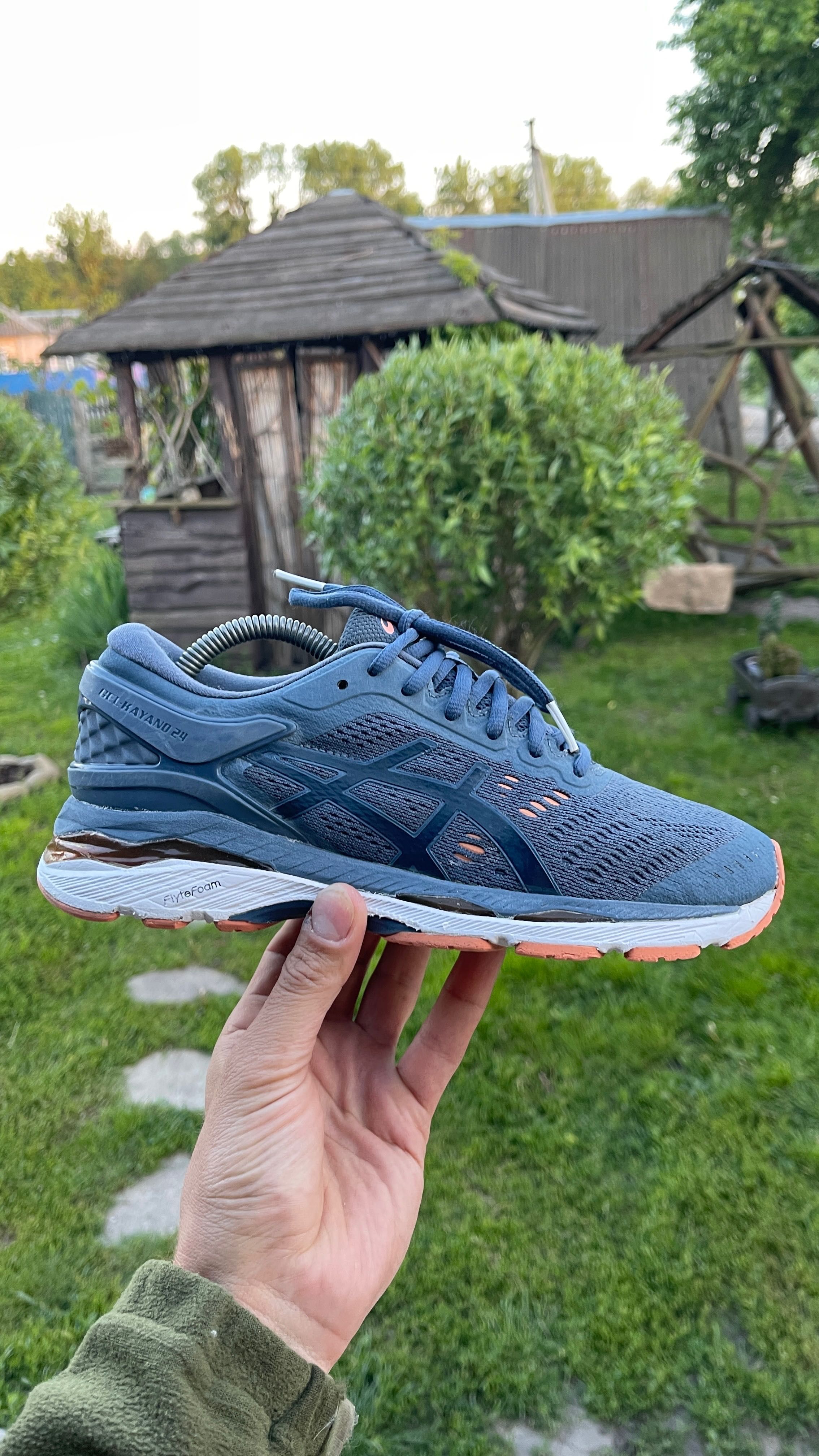 Оригінальні Кросівки Унісекс Asics Gel Kayano 24 Розмір 38