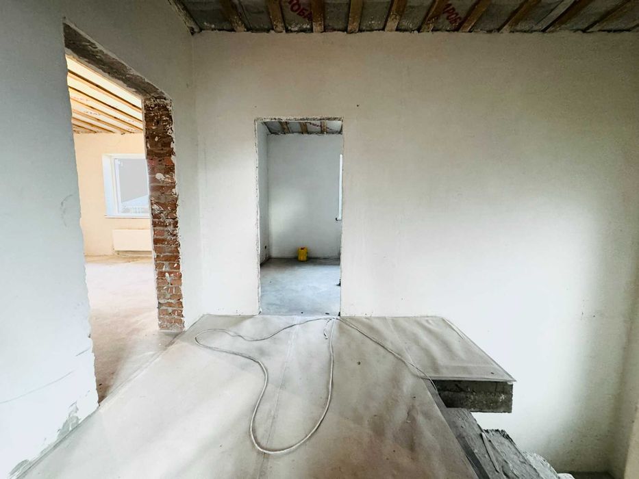 Білогородка Корчі Продаж будинку з частковим ремонтом