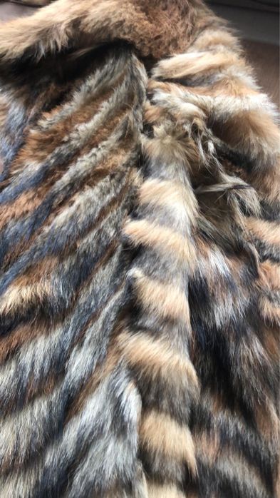 Futro futerko z lisa używane rude rozmiar 38 36 w paski długie