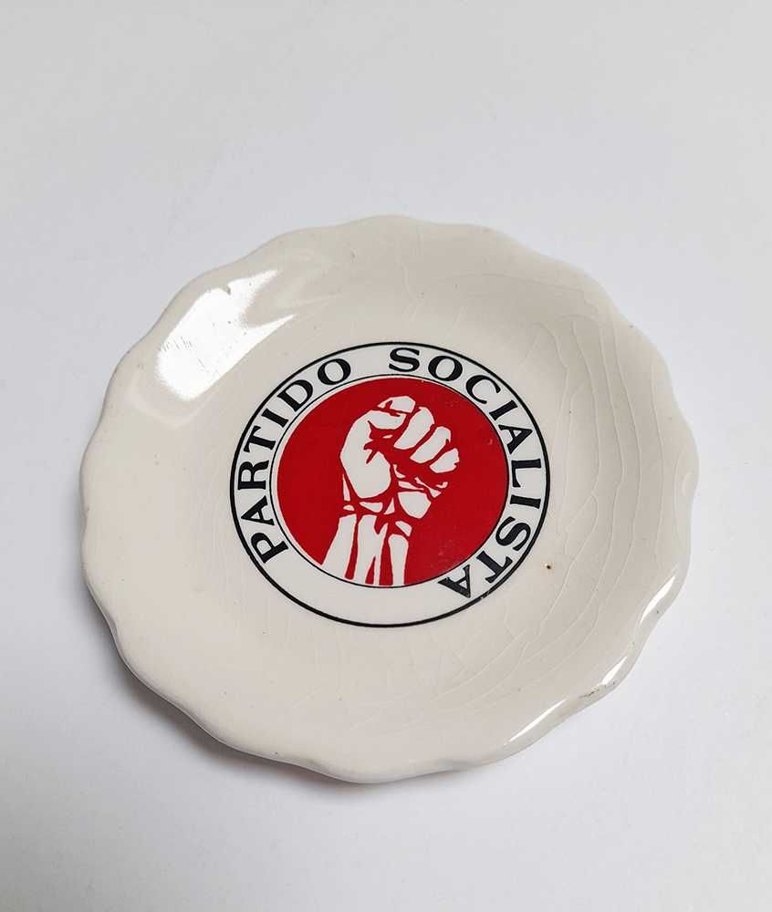 Pins, Alfinetes, Emblemas, Cachecol Partido Socialista Final 1970