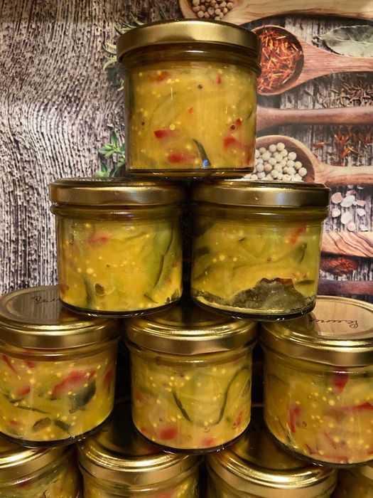 Смачні готові страви, тушенка, консервація, сок, заправки для супів.