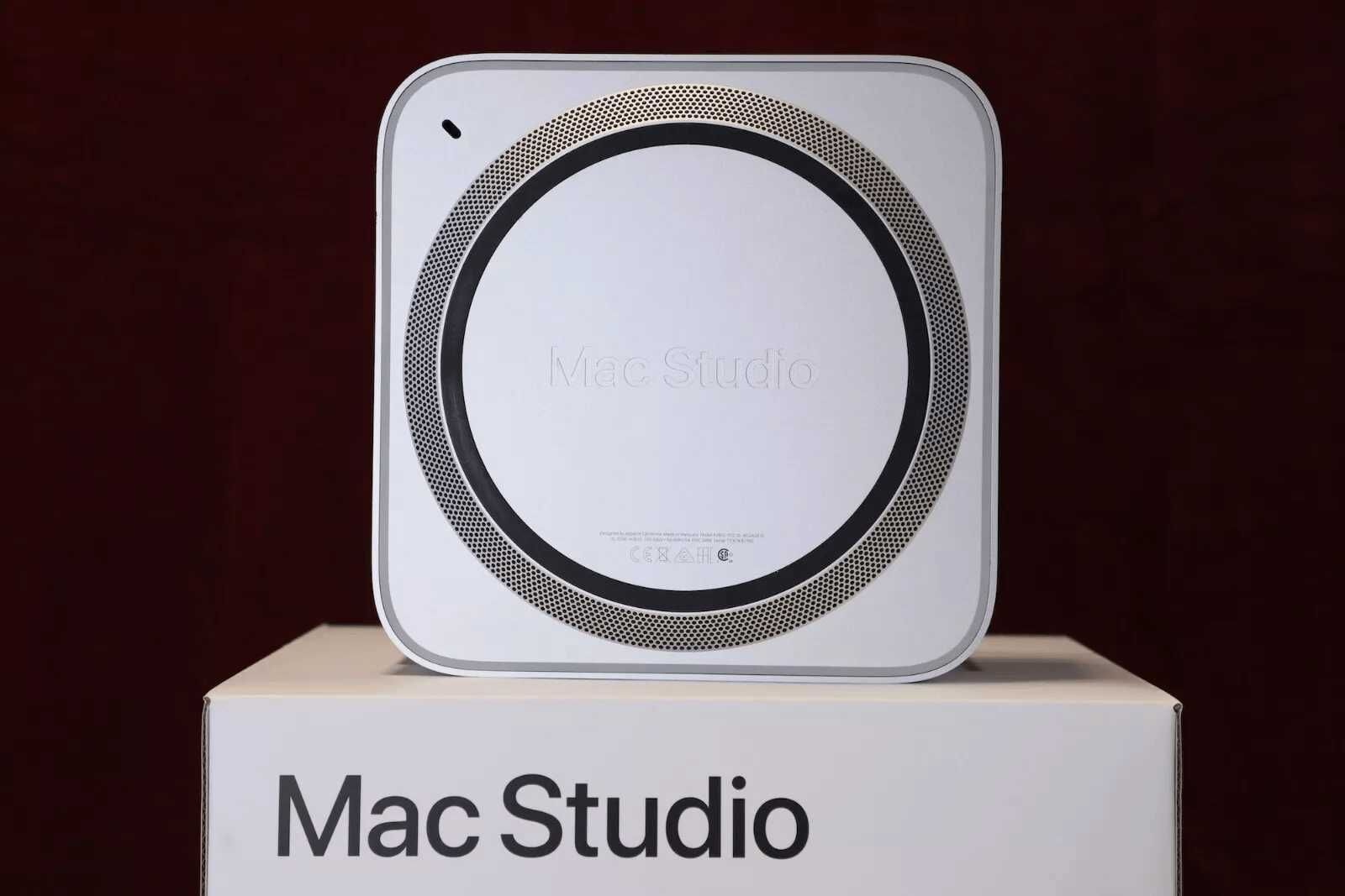 Mac Studio M1 Ultra 20c CPU 48c GPU 64gb RAM 4tb SSD - super stan