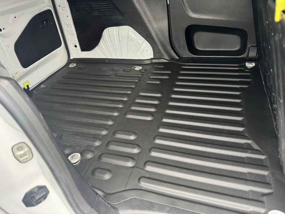 Opel Combo 1.5 Hdi poucos Kms Nacional Oportunidade IVA INCLUÍDO