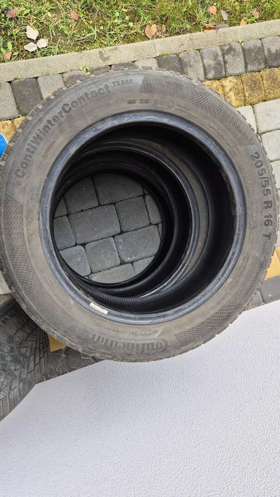 Зимова резина в гарному стані  Continental R 16 205×55