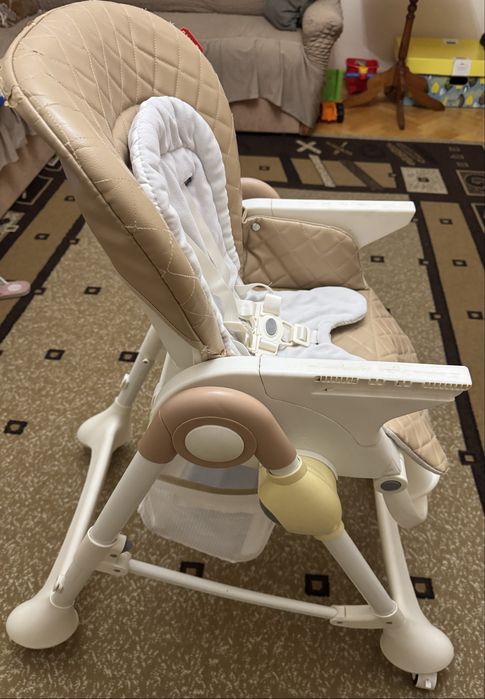 Стілець CARRELLO для годування Caramel