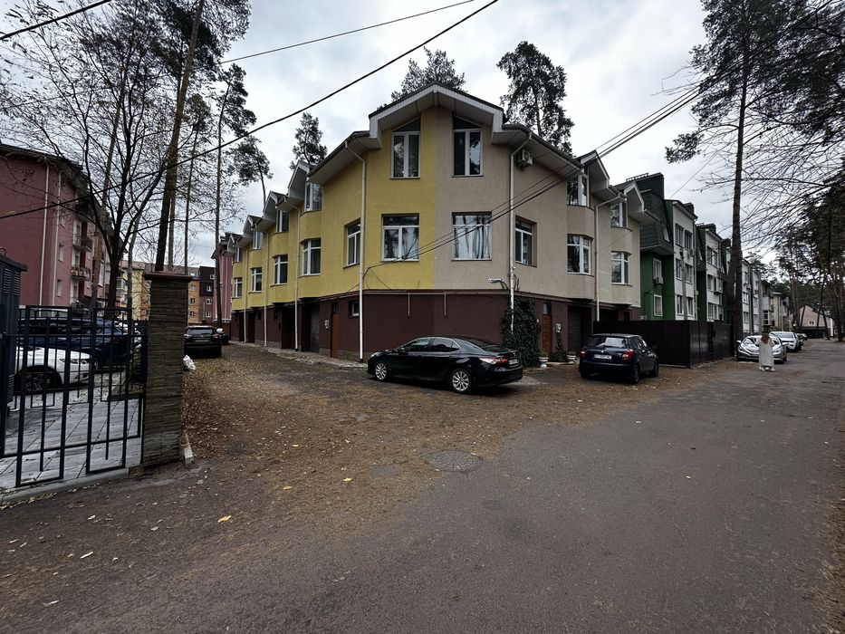 Таунхаус з гаражем 190м для великоі родини! Сертифікат!