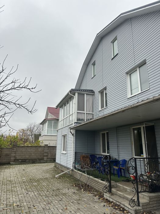 Продаж будинка в екологічному місті