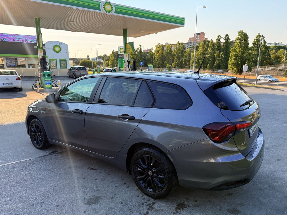 Fiat tipo station wagon 1.3M-Jet 2020
