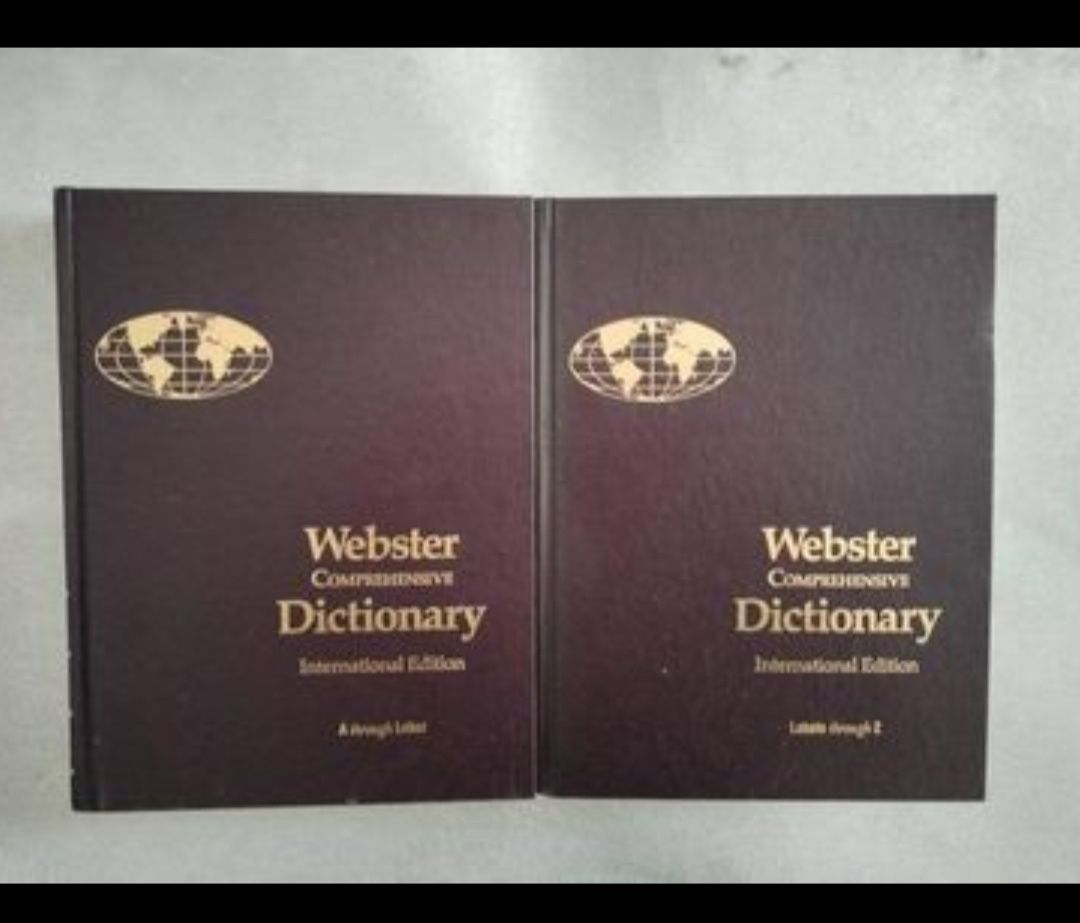 Webster Comprehensive Dictionary  internacional  editon volume 1 e 2