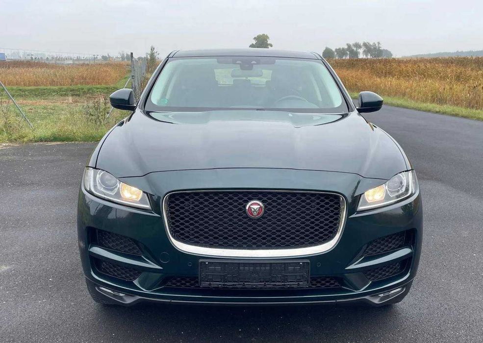 Jaguar F-Pace 25t AWD Prestige 2017 року