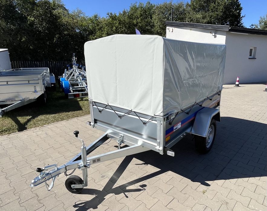 Niewiadów PRZYCZEPKA SAMOCHODOWABE7320U 2,05X1,22M, DMC: 750KG Z PLANDEKĄ H120CM  BE7320U+ stelaż z plandeką