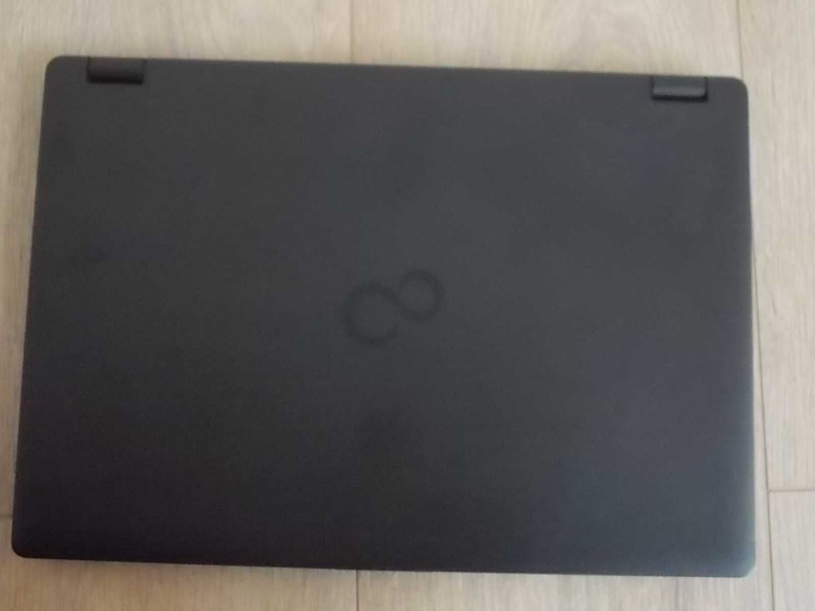 Fujitsu Lifebook E548 Core i5-8350U 8GB DDR4 256GB NVMe