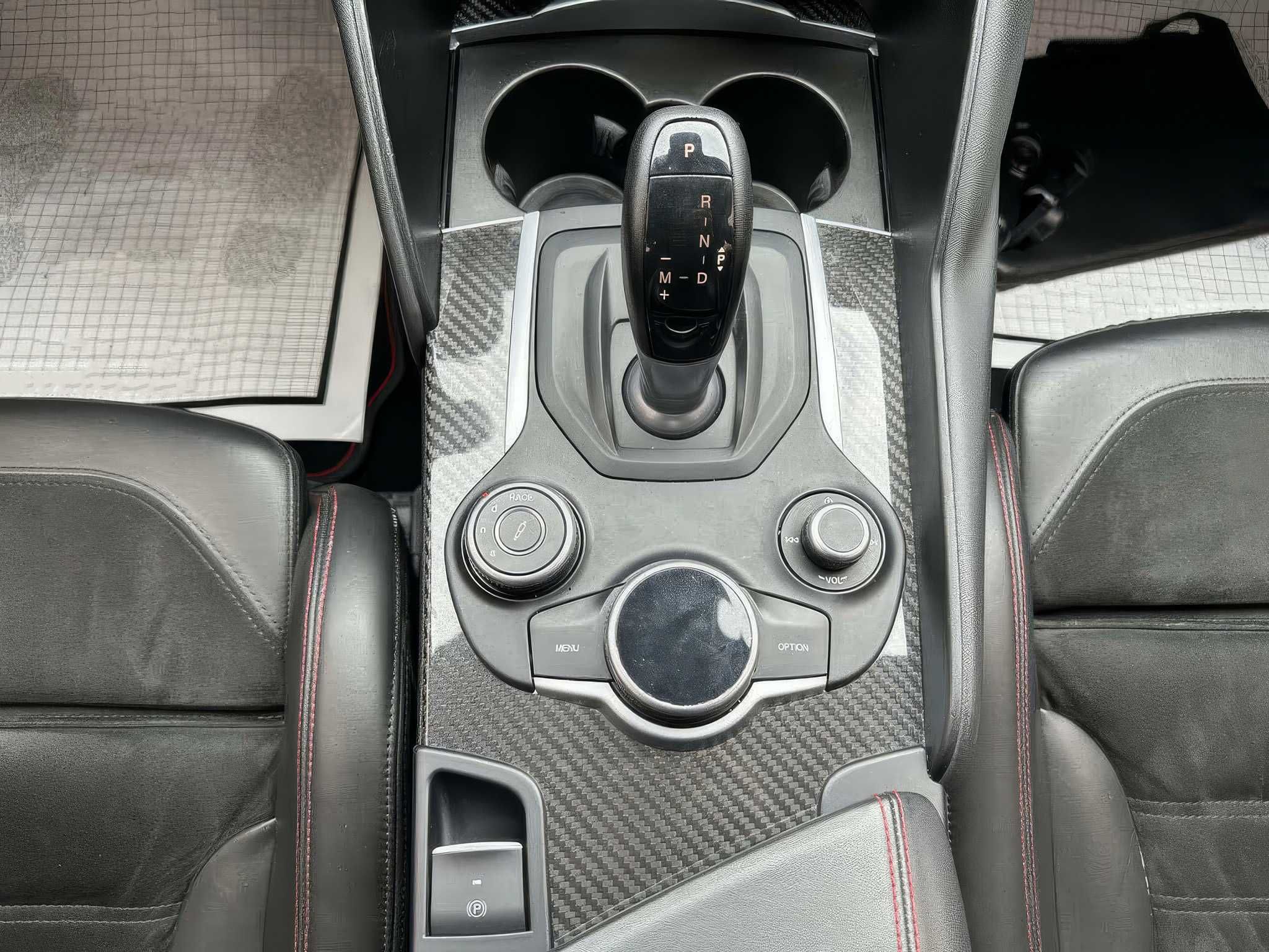2019 Alfa Romeo Giulia Quadrifoglio