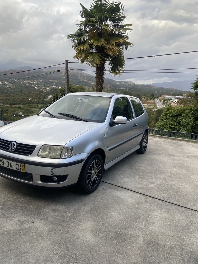 Volkswagen Polo a Gasolina