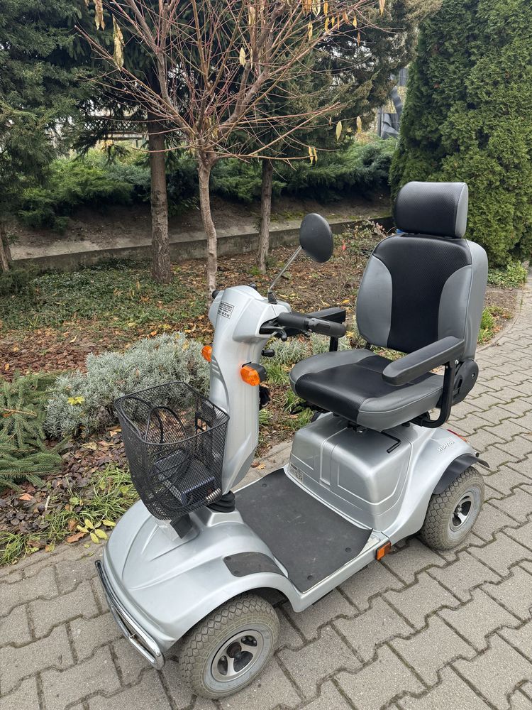Skuter, meleks, wózek inwaldzki Lecson HS-740