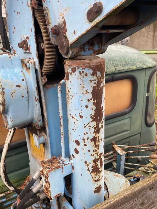 Іфа w50 з краном маніпулятором