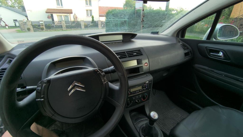 Citroen C4 1,6 bezyna