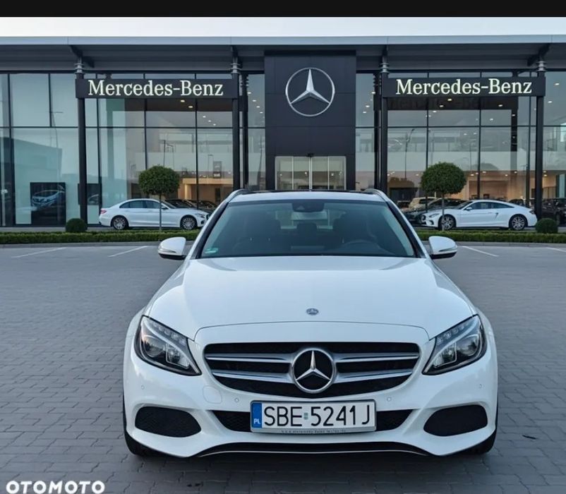 Mercedes-Benz Klasa C 2017! Benzyna! Serwisowany! 1 właściciel! Avantgarde! Bardzo Ładny!