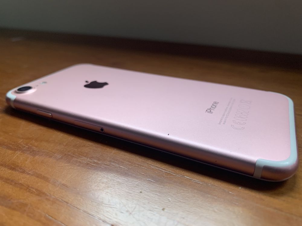 iPhone 7 32GB em boas condições