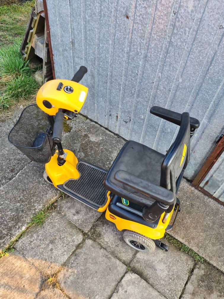 Skuter elektryczny inwalidzki dla seniora