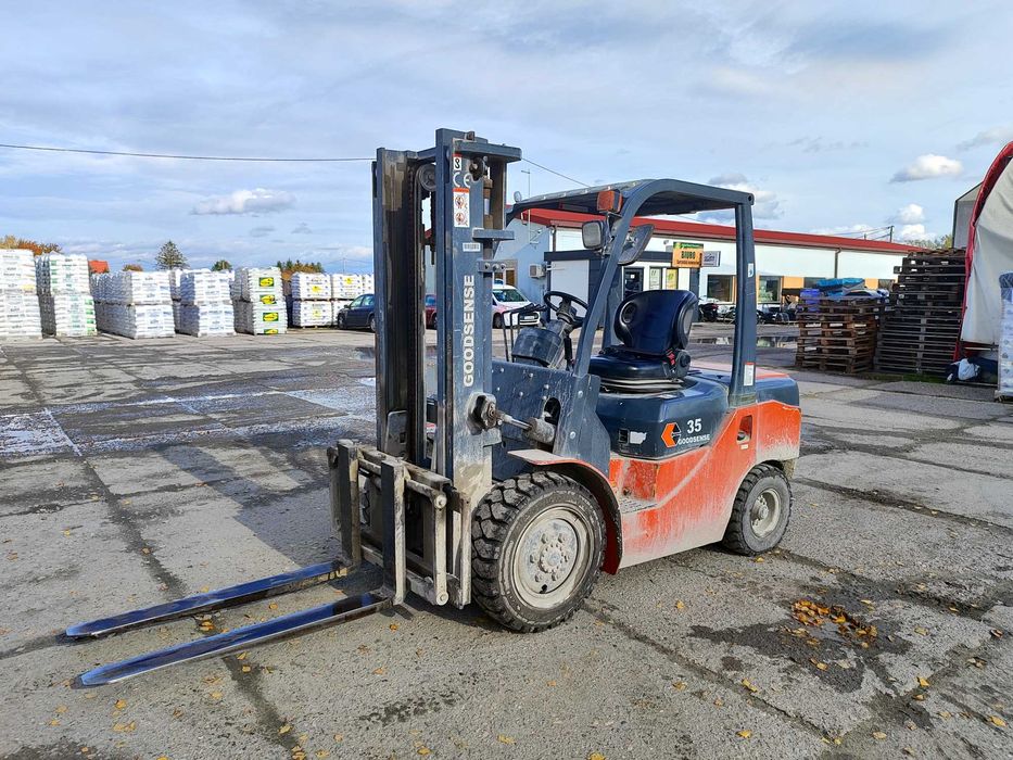 Wózek widłowy GOODSENSE FD35