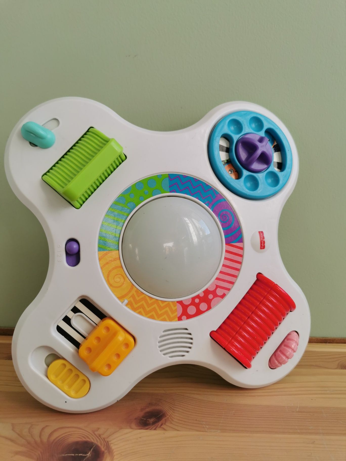 Fisher price centrum muzyczne