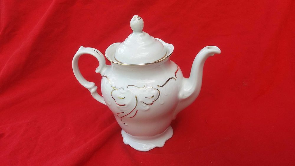 1970 - te  ''  stary Wałbrzych ''  - Dzbanek porcelanowy