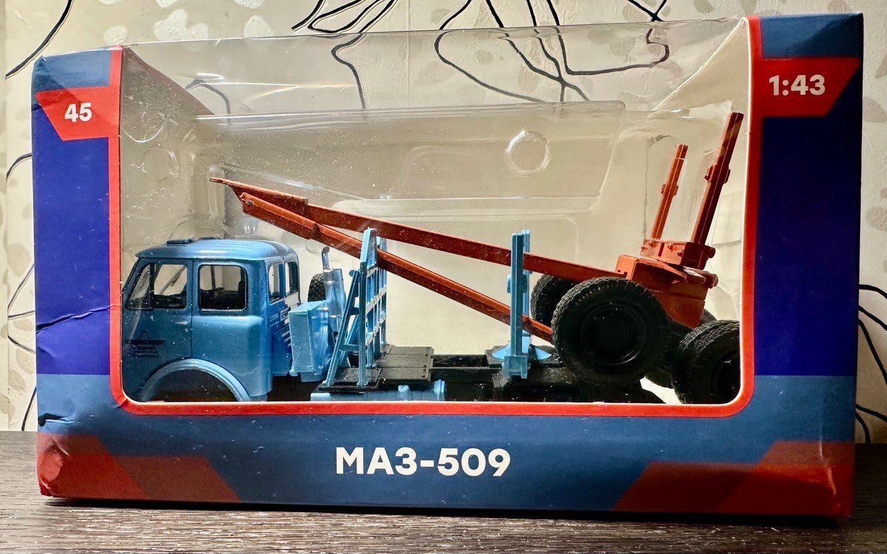 МаЗ КамАЗ Модель МАсштаб 1:43 1/43.