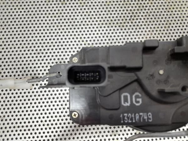 Fechadura / fecho porta frente direito OPEL Astra H GTC (L08)