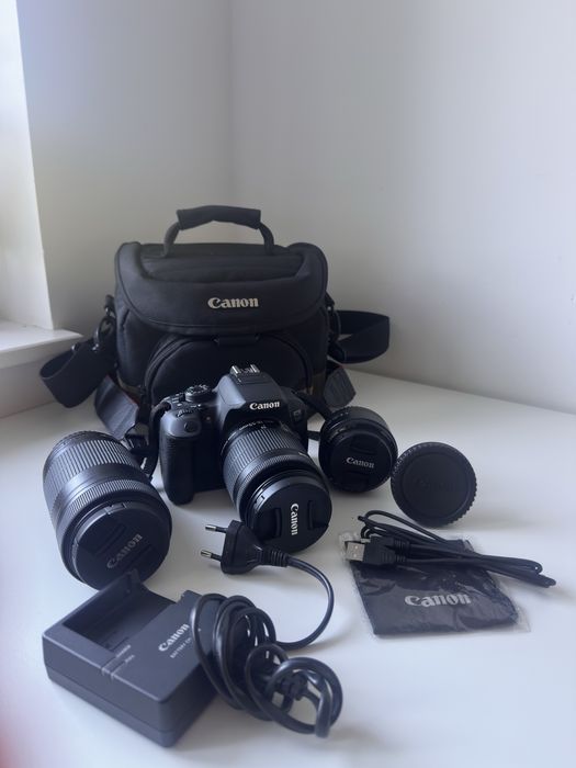 Aparat Canon EOS 700D