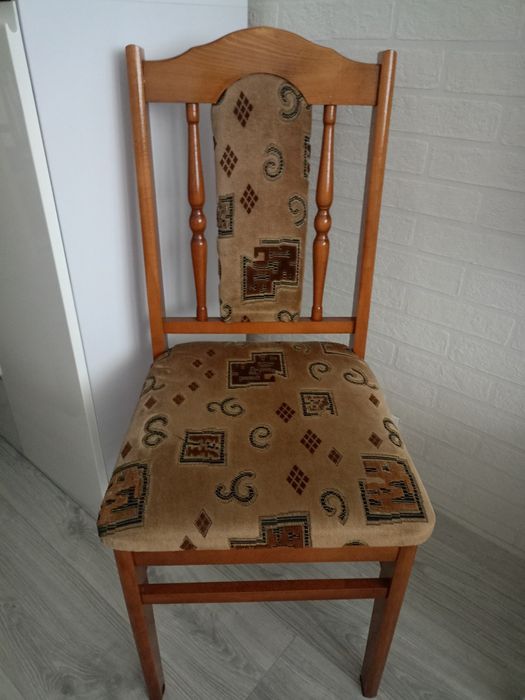 Drewniane stabilne stołki 6 sztuk