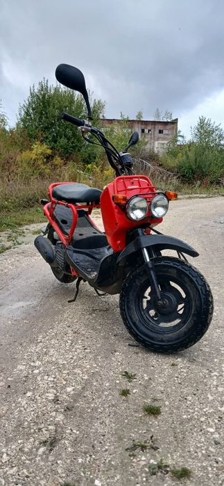 Скутер хонда зумер