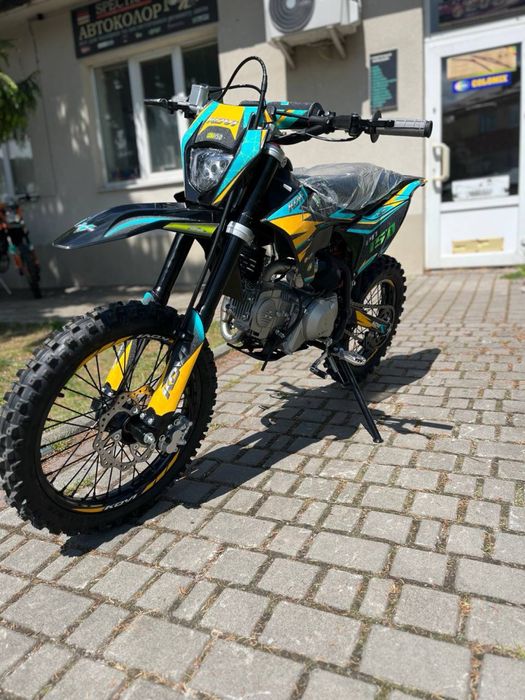 Kovi Pit 150 New пітбайк кові на новій графіці 2025 року