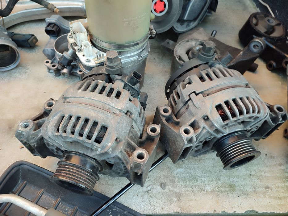 Генератор на Опель Вектра Ц Сигнум Зафира Opel Vectra C Signum Zafira