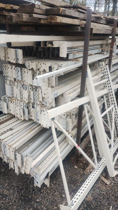 Regały paletowe, różne elementy