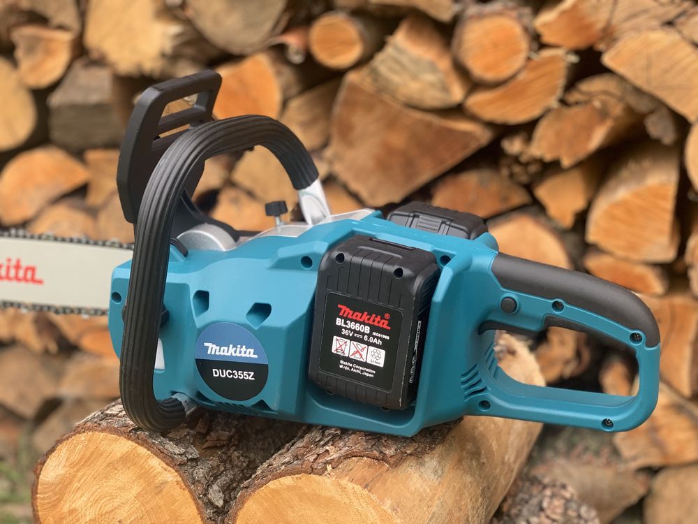 Аккумуляторная цепная пила MAKITA DUC 355Z + аккум. и зарядка