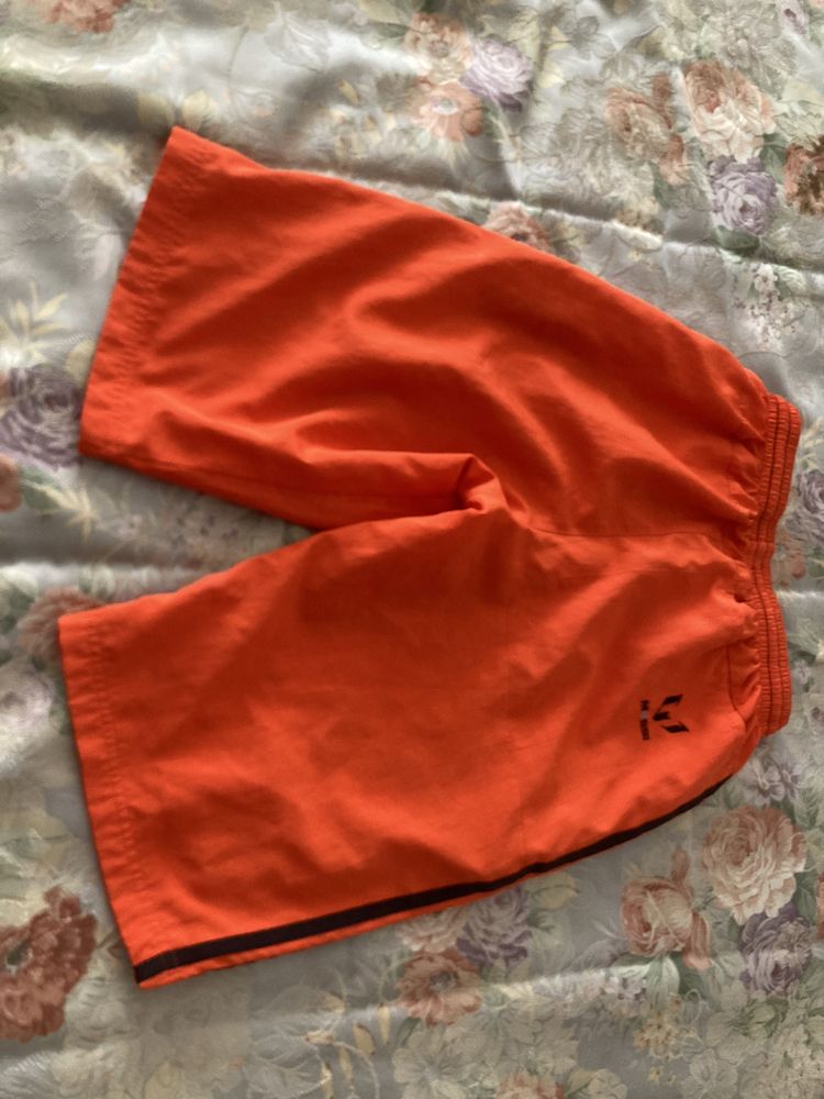 Calções Adidas como novos 12/14 anos