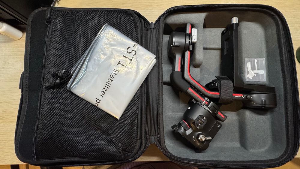 Gimbal DJI RS 3 Pro Combo + silnik + RavenEye