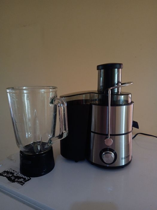 Sokowirówka wysokoobrotowy triomph z blenderem