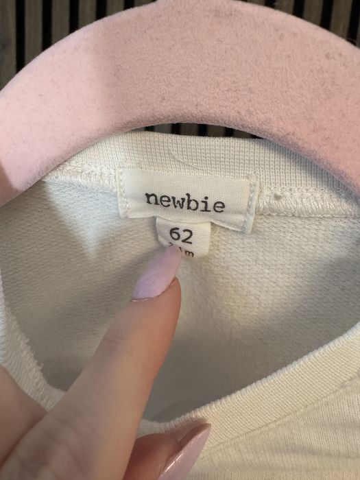 Bluza z kieszenią newbie 62