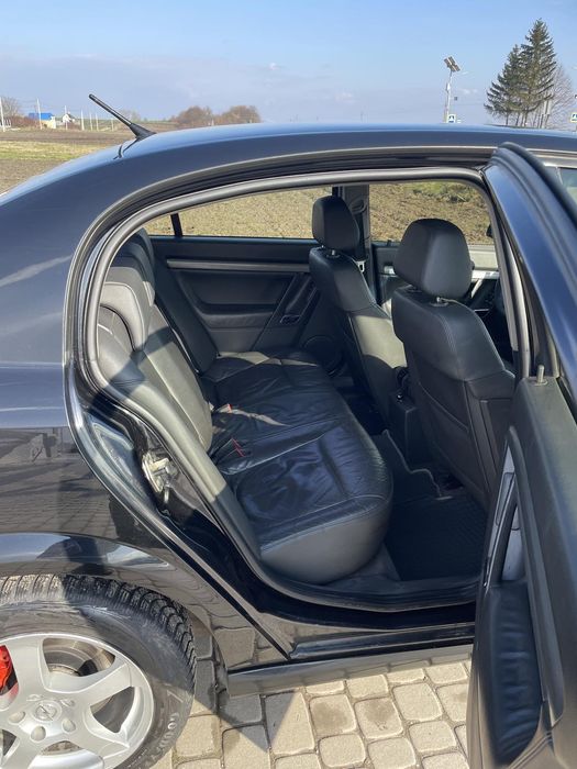 Легковий автомобіль