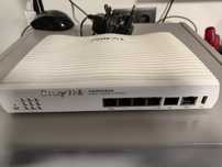 Router Draytek Vigor 2820