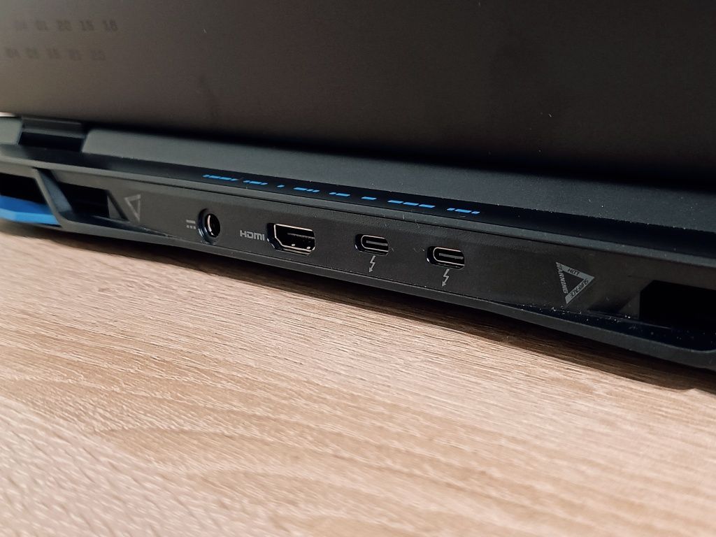 Acer Helios Predator Neo 16 || i9-13900HX, 16GB DDR5, RTX4070, 3TB SSD