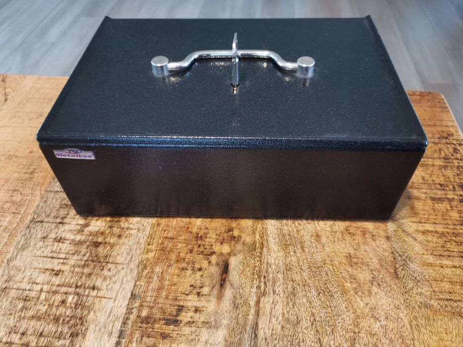 Kasetka Metalkas