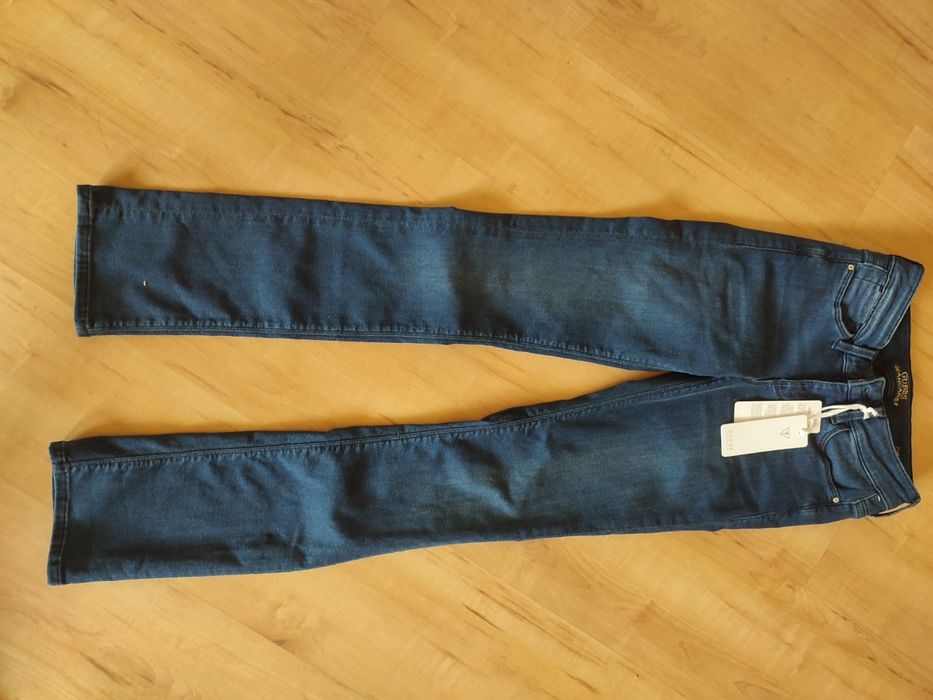 Spodnie jeansowe GUESS xs, 24
