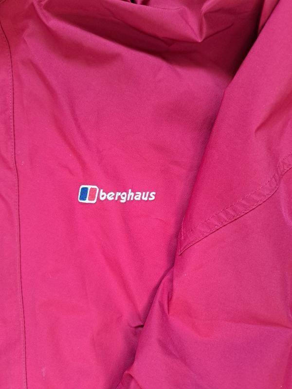 Курточка Berghaus