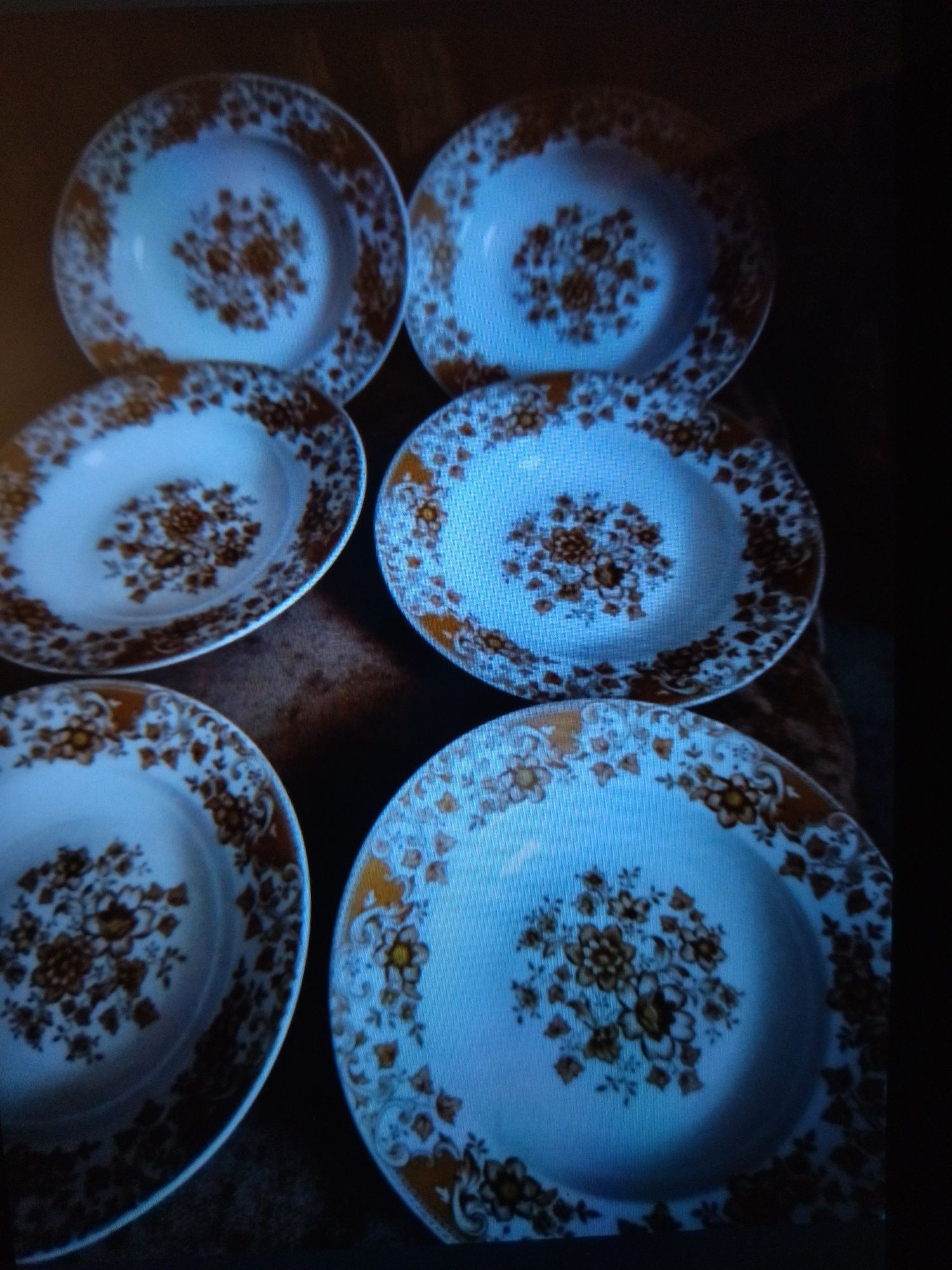 Супер красивый набор тарелок для первых блюд чехия