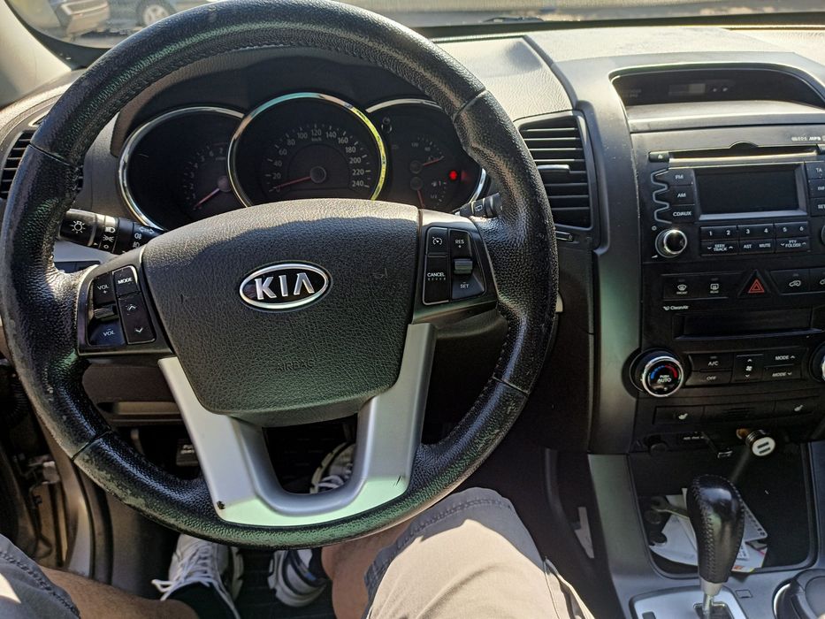 Продається авто Kia Sorento