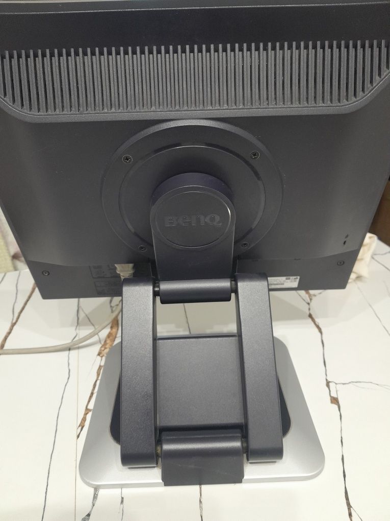 Монитор BENQ . Бу.